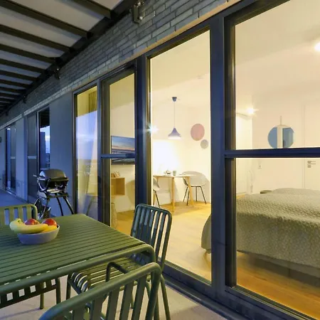 Apartment Awesome In Lembruch-duemmer *